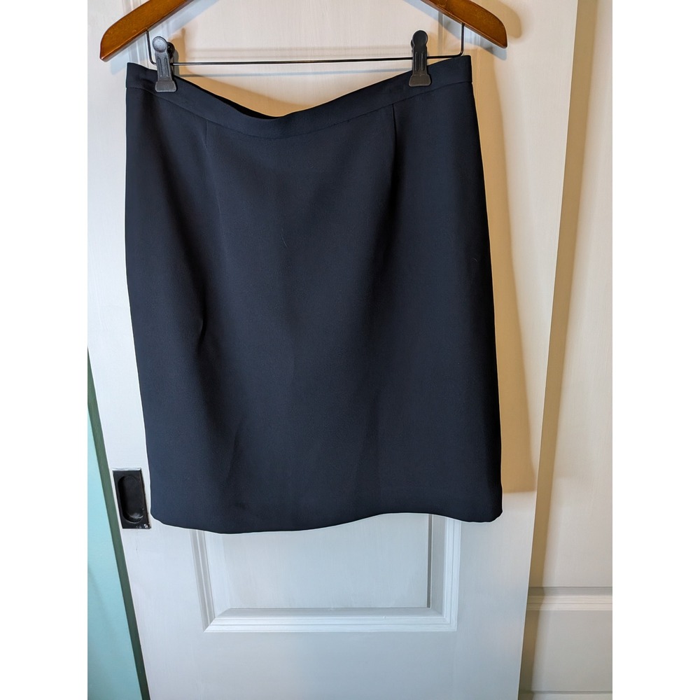 Casual Corner Petite Sophisticate Navy Blue Skirt Suit Set Blazer 12 Skirt 14